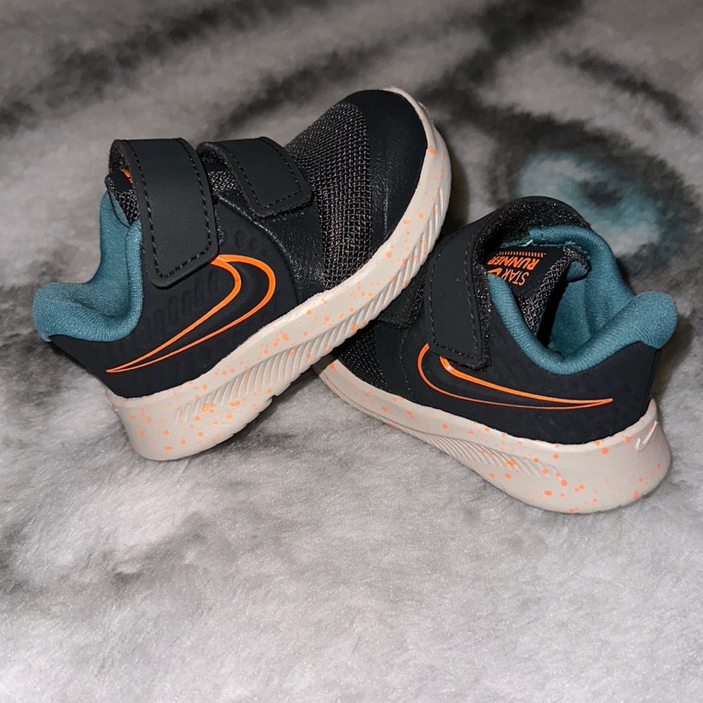 Nike Runner